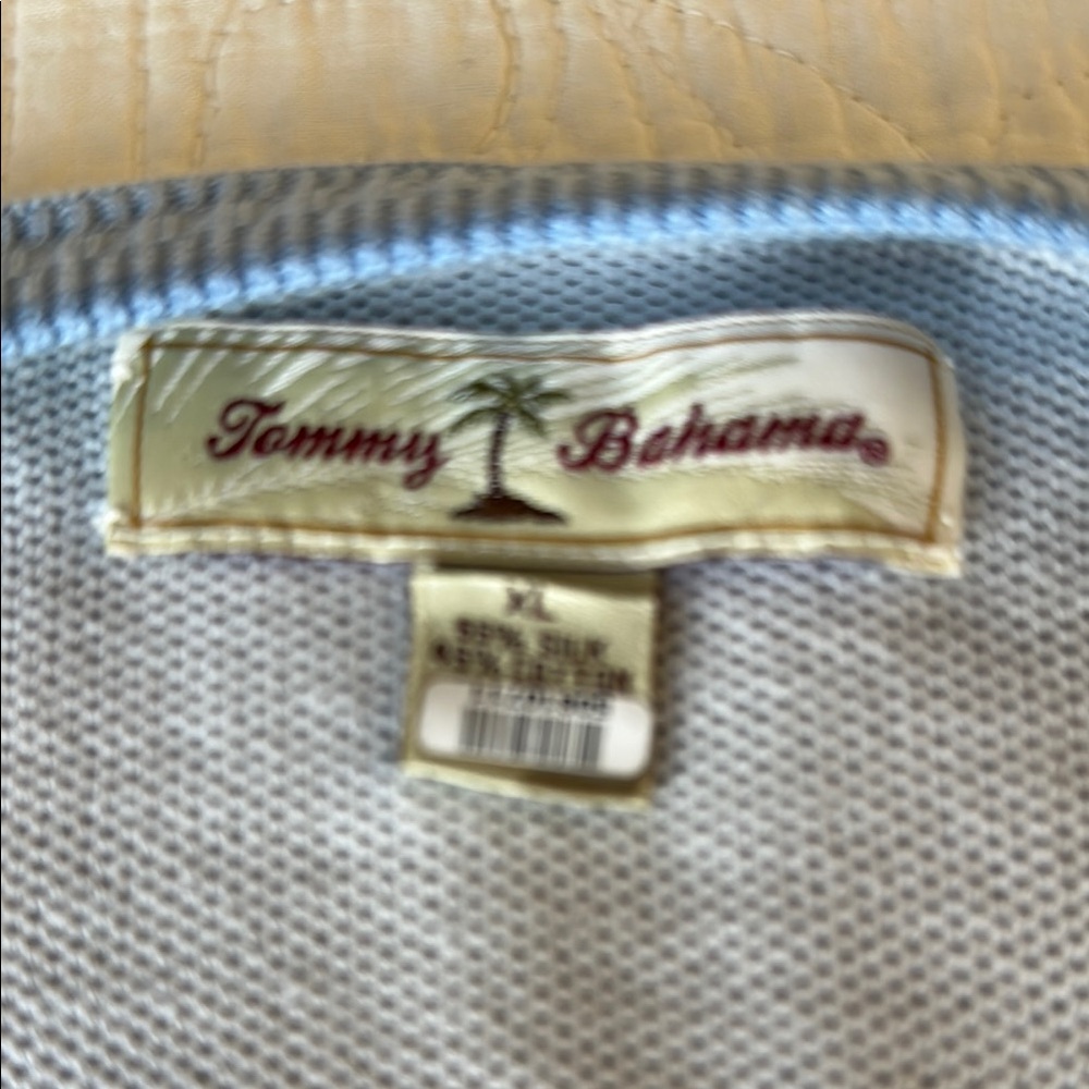Tommy Bahama Blue Men's Sweater - Picture 3 of 4